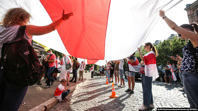 На Майдані у Києві підтримали протестувальників Білорусі