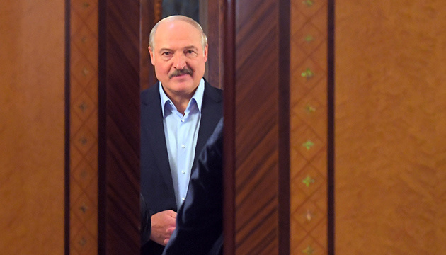 Лукашенко посилить кордон з Україною, а з Литвою та Польщею – закриє