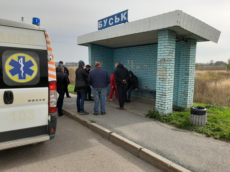 Намагався прорватися: на Бущині під час акції протесту вантажівка збила одного з мітингувальників