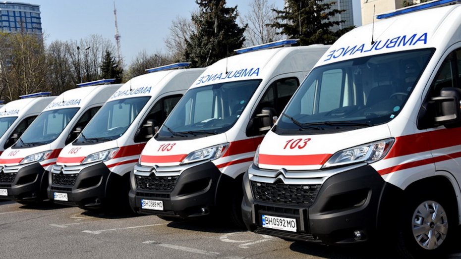Для Львівського центру екстреної допомоги закупили 12 “швидких”