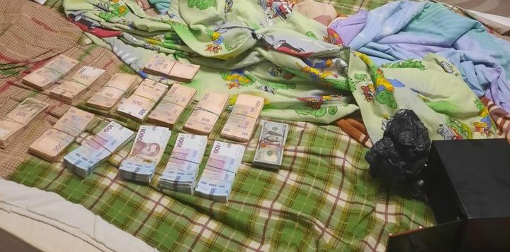 На Львівщині викрили шахраїв, які у гаражах виготовляли продукти харчування