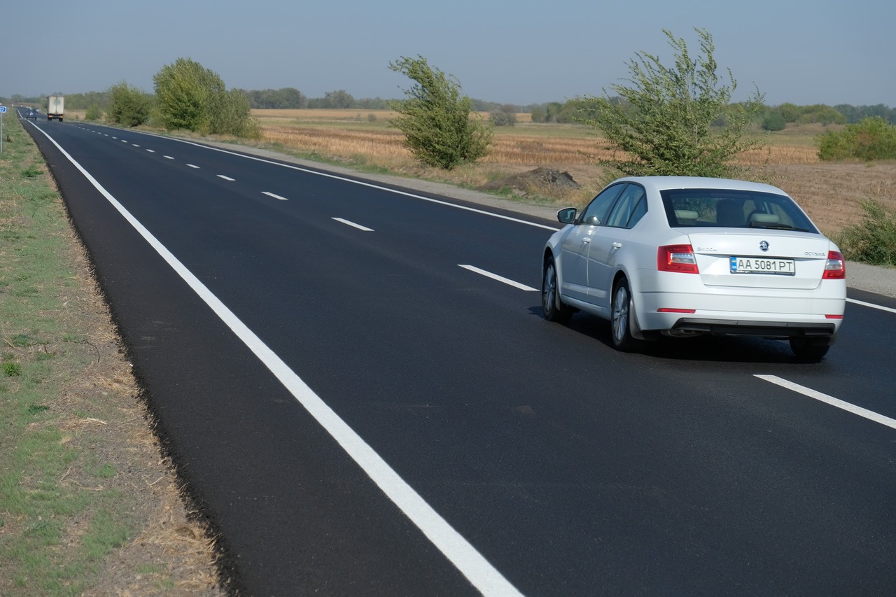 Кабмін пообіцяв повернути кошти для онкохворих, які виділили на будівництво доріг