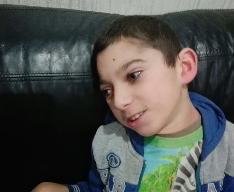 «Син зможе самостійно сидіти, а це вже дуже багато»: для 11-річного Богданчика з Сокаля мати просить допомоги