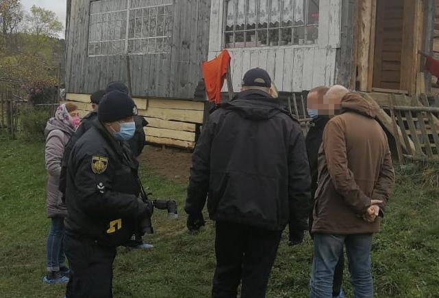На Турківщині 39-річний чоловік вбив свого батька