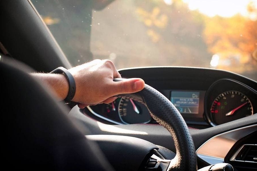 Для водіїв, велосипедистів і пішоходів: до ПДР внесли зміни