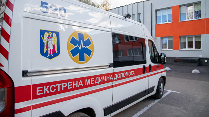 Виключно ургентні хворі та пацієнти з COVID-19: українські лікарні припинили проводити планові операції