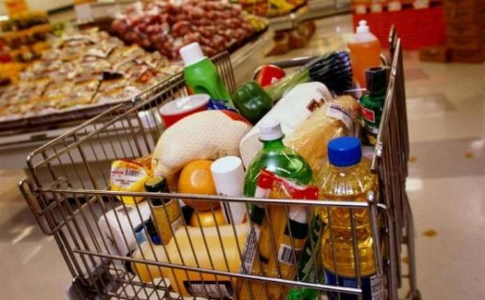 Зросли ціни на продукти, побутову техніку, меблі та автомобілі: фахівці НБУ пояснили причини