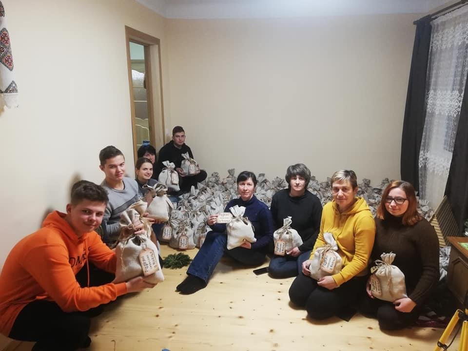 Різдвяні смаколики із Мшанця доставляють по всій Україні (ВІДЕО)