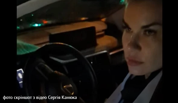Штраф та заборона керувати автівкою: затриману п’яною за кермом директорку банку у Львові покарали