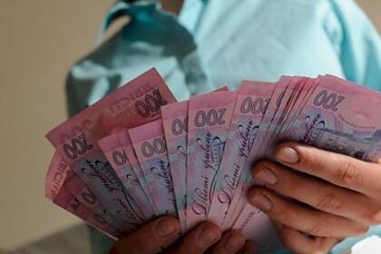 Стало відомо, кому не світить обіцяна виплата 8 тисяч гривень