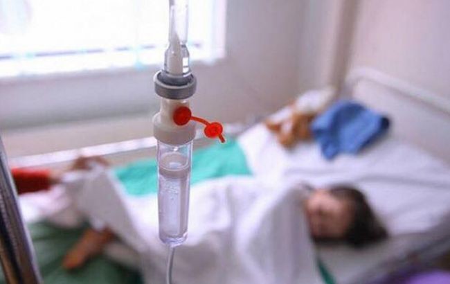 Трьох дітей госпіталізували: на Львівщині виявили спалах кишкової інфекції