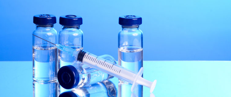 Україна водночас зможе отримати три різні вакцини від коронавірусу, – Шмигаль
