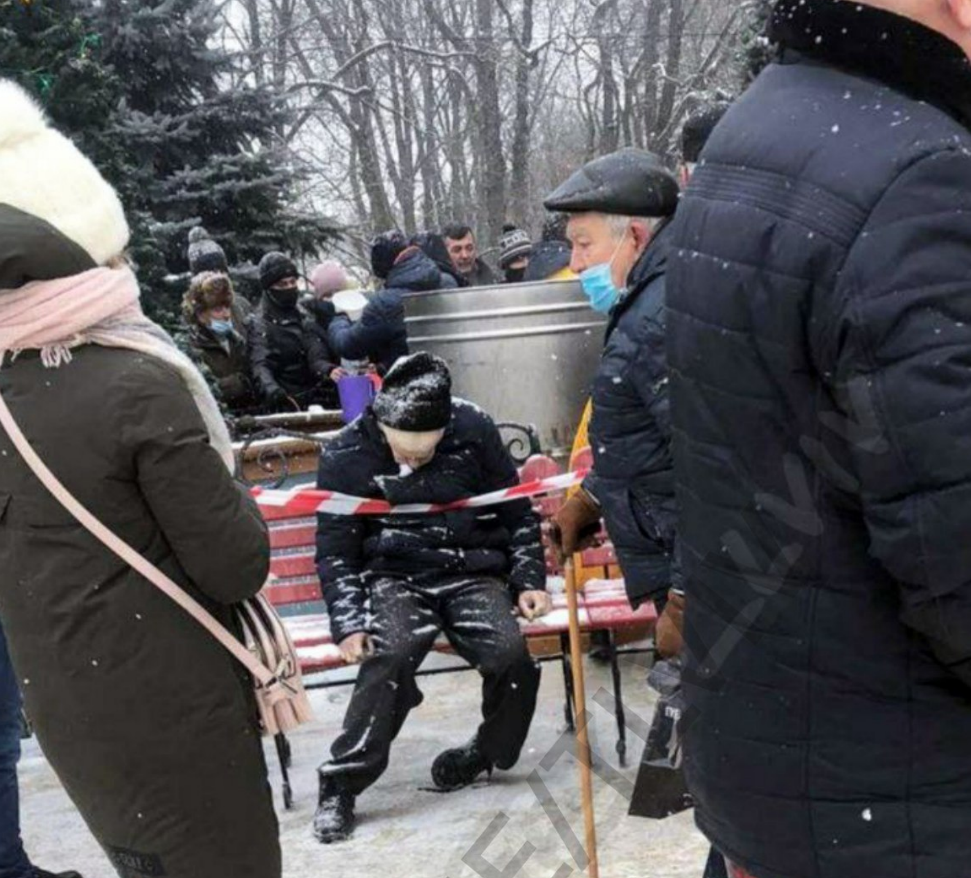 У Львові під час освячення води помер чоловік