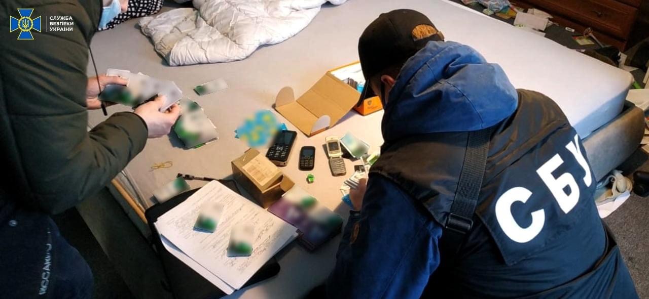 «Керували з Росії»: на Львівщині викрили ботоферму