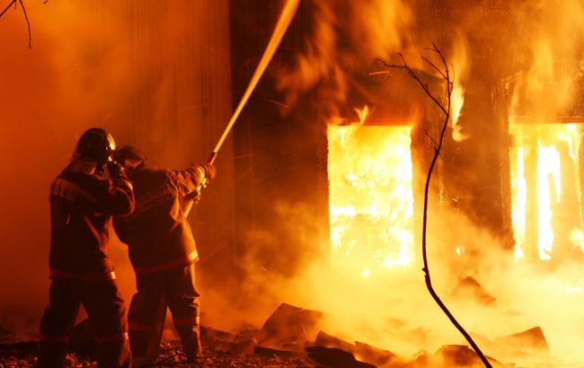 «Вже вдруге в сім‘ї така біда»: на Старосамбірщині вночі горів будинок