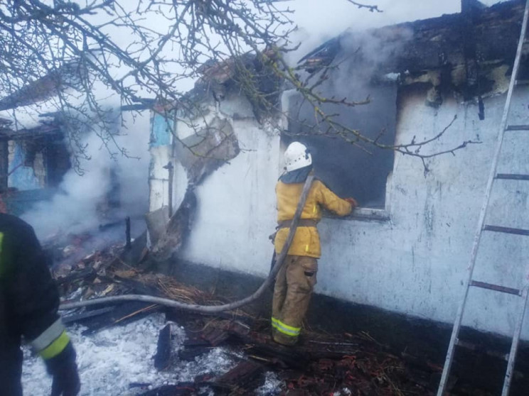 На Городоччині вночі згорів живцем пенсіонер