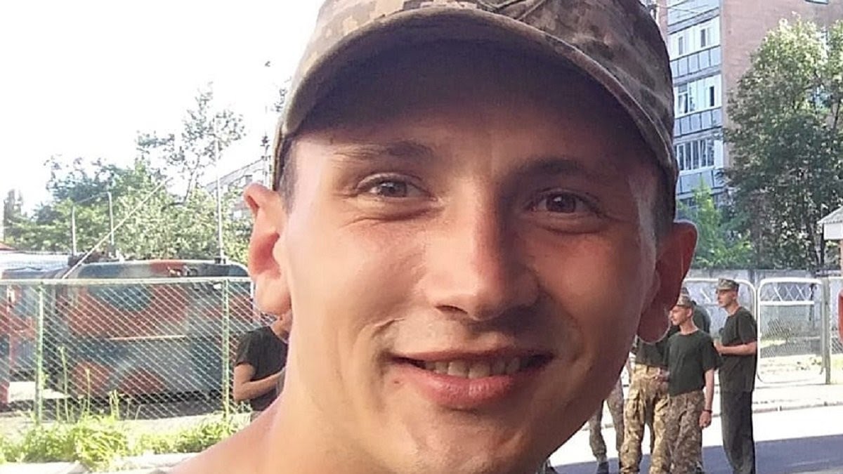 На Жидачівщині завтра попрощаються із загиблим на Донбасі військовослужбовцем: час похорону