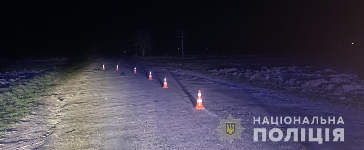 На Золочівщині під колесами мікроавтобуса загинув пішохід