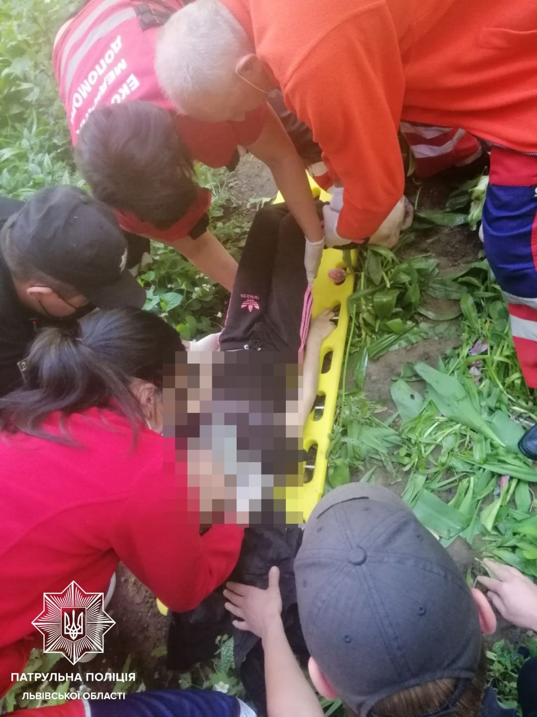 Не хотіла вчити молитву: стало відомо, за яких обставин 10-річна львів’янка випала з третього поверху