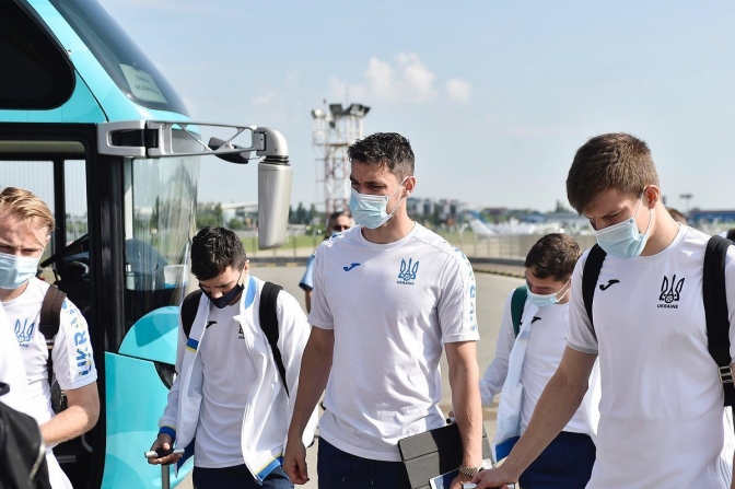 Збірна України готується до гри зі Швецією за вихід в 1/4 фіналу Євро-2020