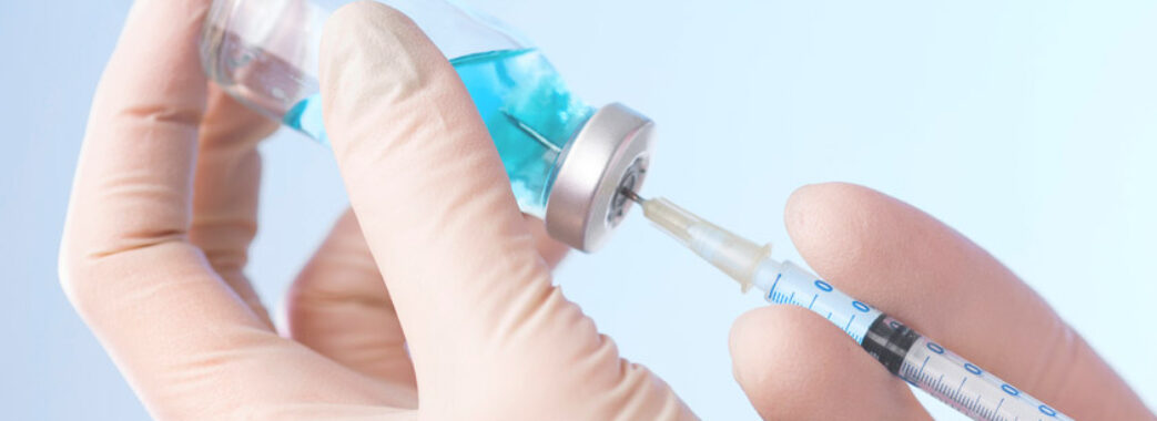 “Генетичні” вакцини можуть не тільки захищати від COVID-19, а й вбивати ракові клітини, – вчені