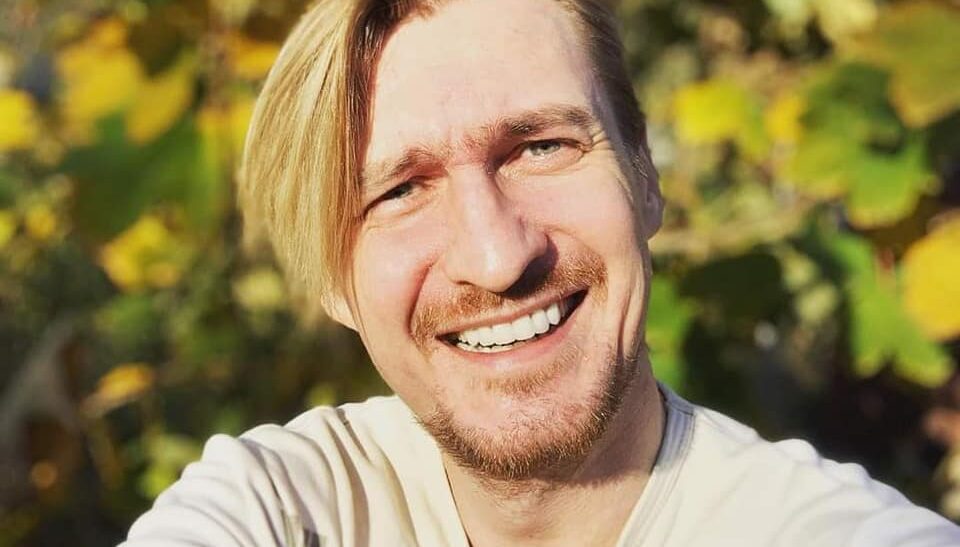 «Прикро, коли людина робить такий крок через розпач»: помер 41-річний співзасновник гурту «Мері» Тарас Ших