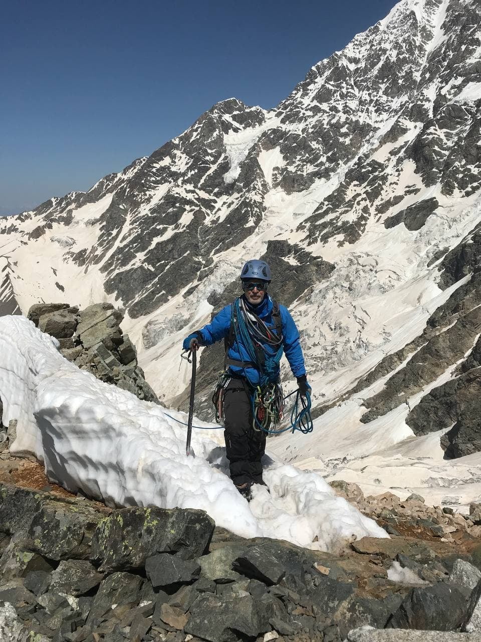 «Не знаємо, коли зможемо батька поховати»: у горах Грузії загинув український альпініст