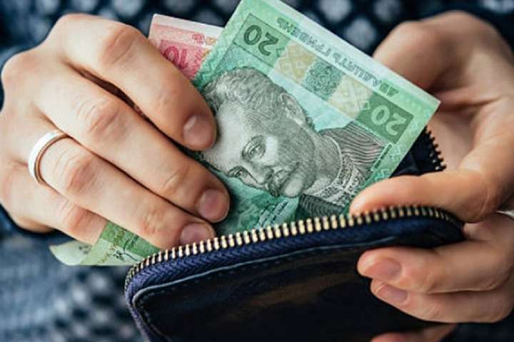 Кабмін вирішив зменшити розмір субсидій на оплату комуналки