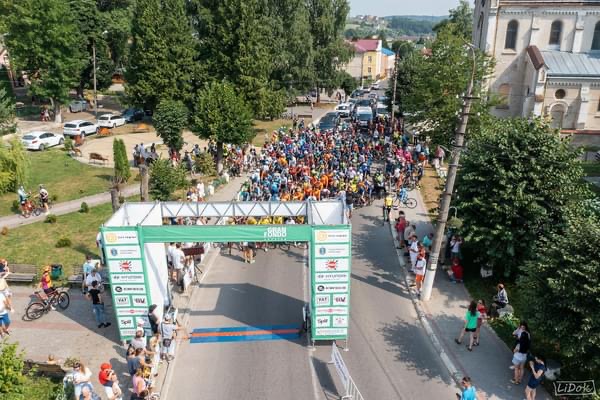 Перегони на Самбірщині зібрали понад пів тисячі велосипедистів