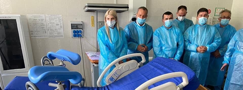 Благодійний Фонд Сім’ї Доскіч придбав для Турківської лікарні ліжко-трансформер