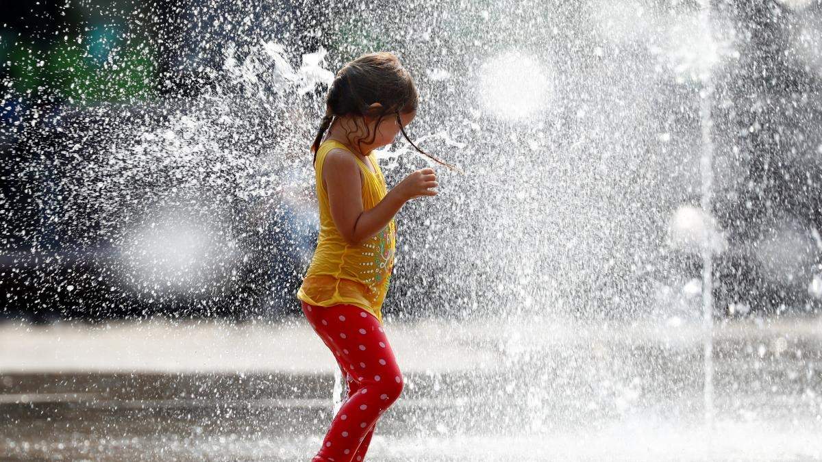 Синоптики розповіли, якої погоди чекати 1 вересня