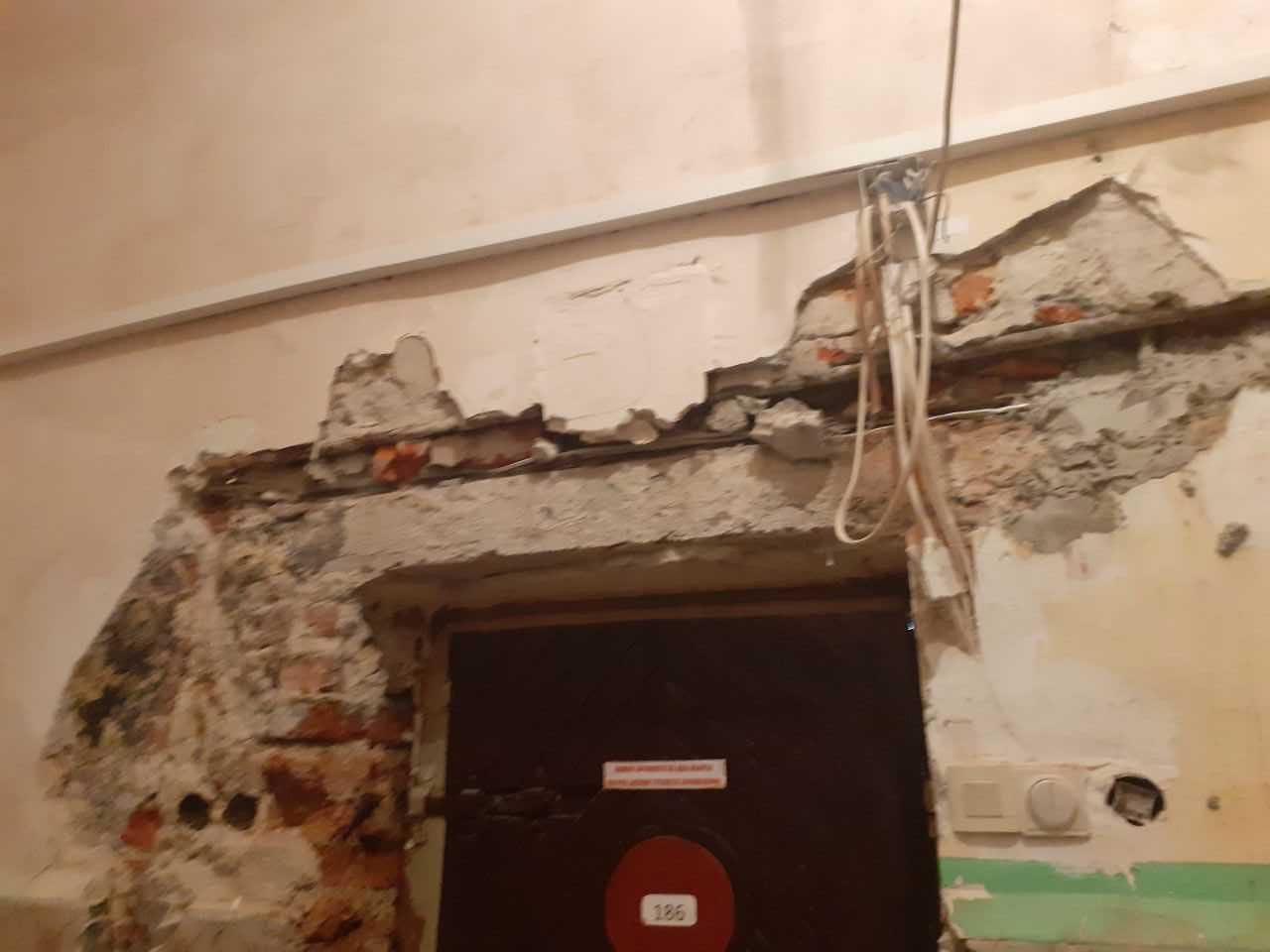 Мертві щурі та оголені дроти: омбудсмен виявив порушення у львівській в’язниці