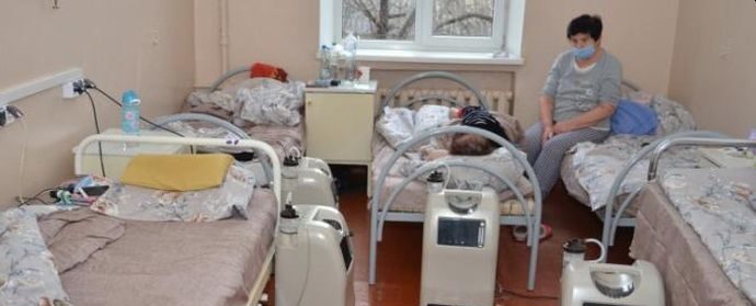 «Ковідні» лікарні Львівщини заповнені майже на 60 відсотків: як живе область у «помаранчевій» зоні