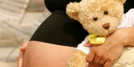 Наймолодша породілля в Україні: через місяць 11-річна дівчинка стане мамою