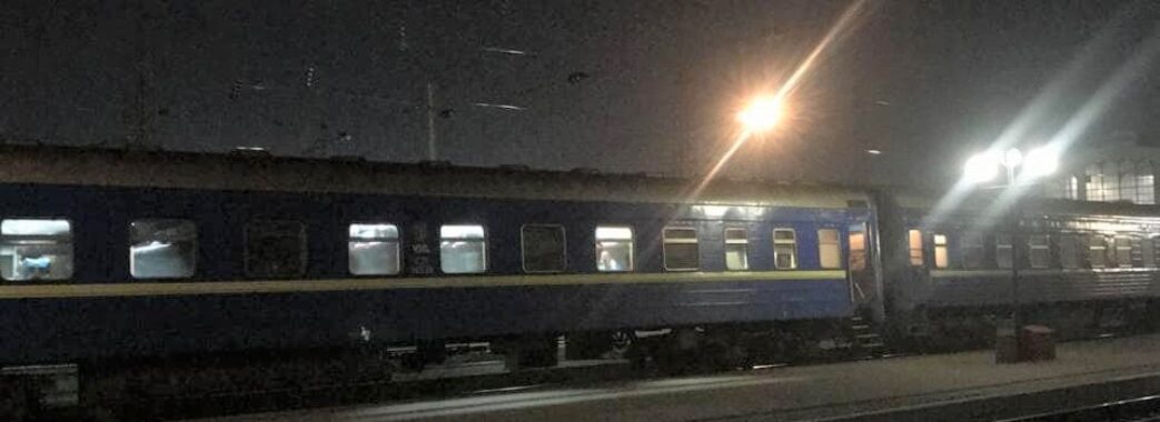 Раптово опинився на колії: у Жовківському районі поїзд переїхав чоловіка