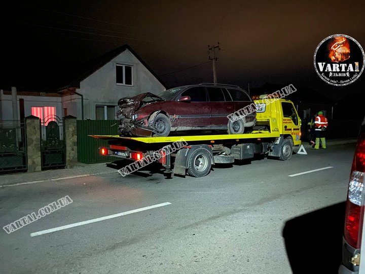 На дорозі Мурованської ОТГ загинули двоє молодих людей (Відео)