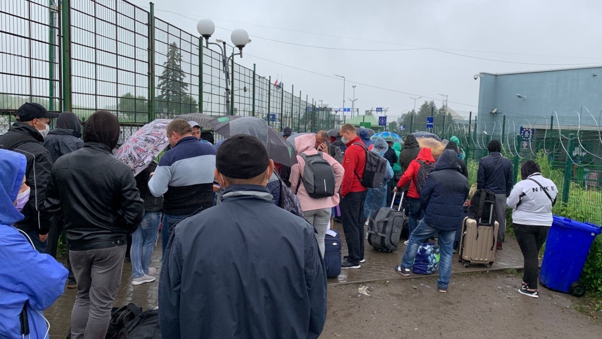 На Червоноградщині та Самбірщині відкриють піші переходи