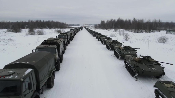Росія заявила, що повертає війська на місця дислокації