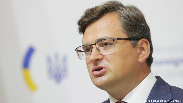 Після влучання ракети у столичний будинок, Кулеба просить ізолювати Росію