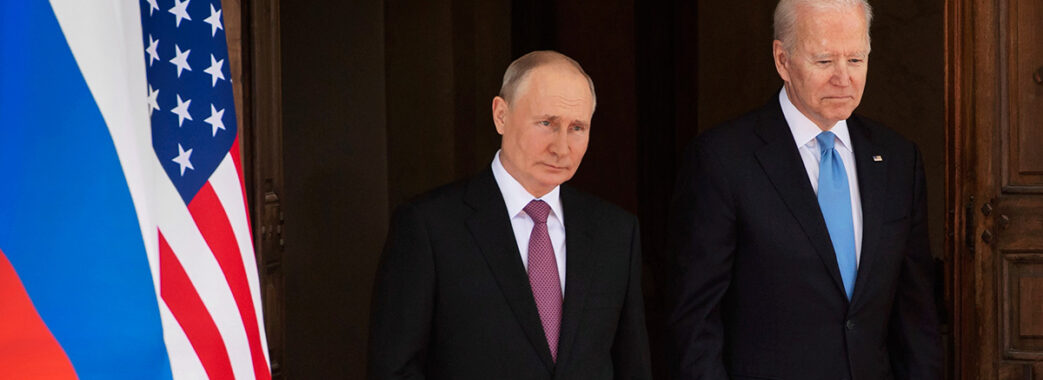 Макрон переконав Путіна і Байдена зустрітися ще раз