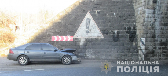 У тунелі на Львівщині внаслідок ДТП травмувалась мешканка Херсонщини