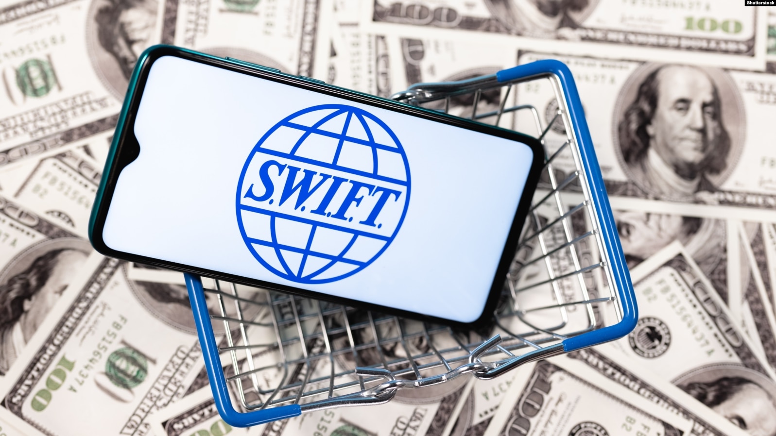 Європа готова відключити Росію від SWIFT, – МЗС