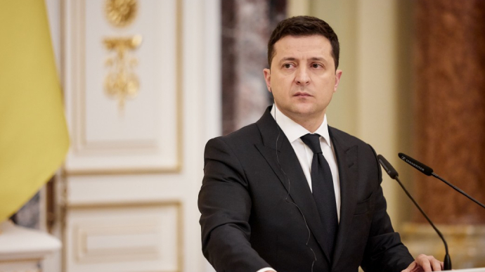 Зеленський погодився зустрітись із Путіним