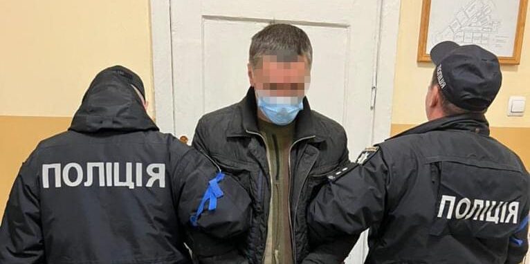 За вихідні поліція затримала у Львові двох крадіїв — їм загрожує до восьми років позбавлення волі