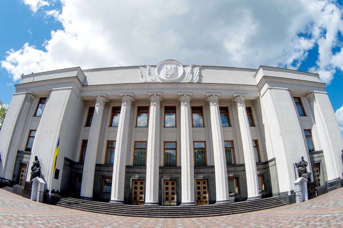 Націоналізація майна РФ та довічне за мародерство: нові закони Верховної Ради