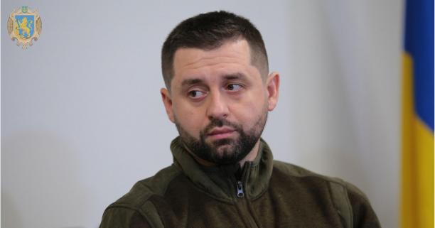 Ворожа сторона пришвидшує переговорні процеси: Давид Арахамія на брифінгу у Львові