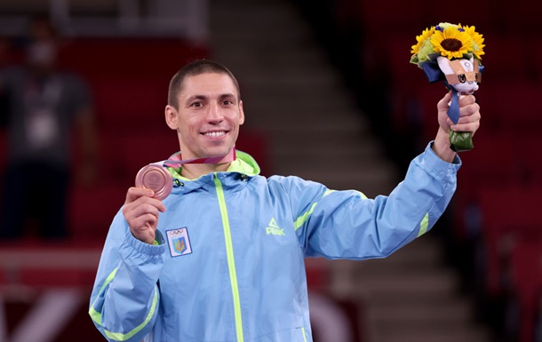 Горуна продасть свою медаль, щоб допомогти українській армії