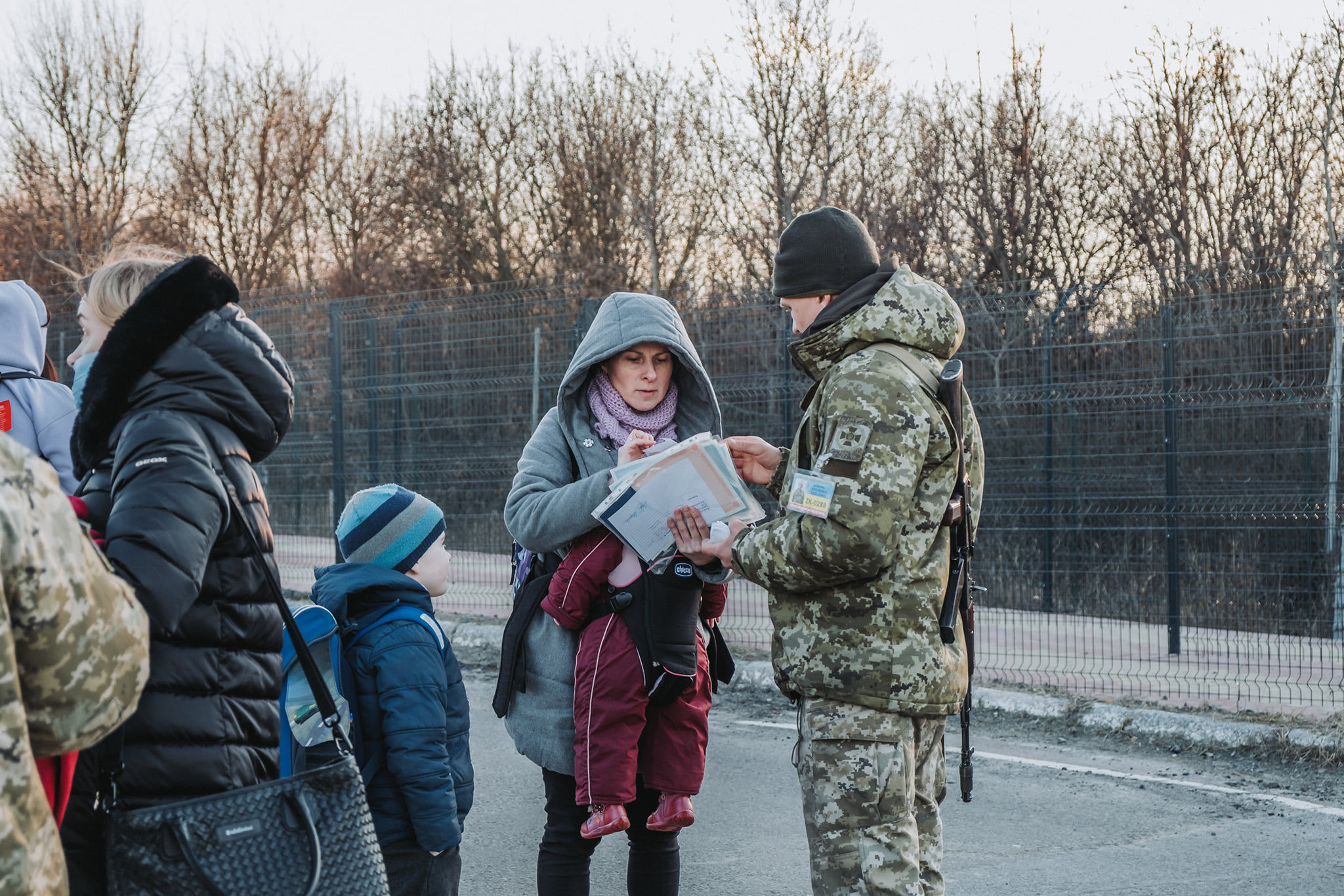 Хто може вивезти дитину за кордон під час війни: роз’яснення