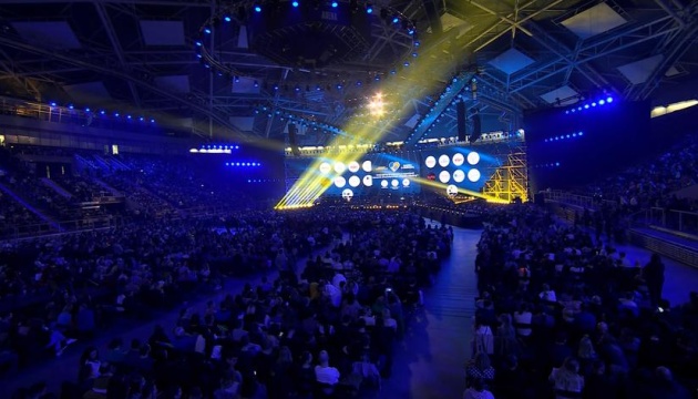 У Польщі на благодійному концерті зібрали 500 тис доларів та 3 млн злотих для України (відео)