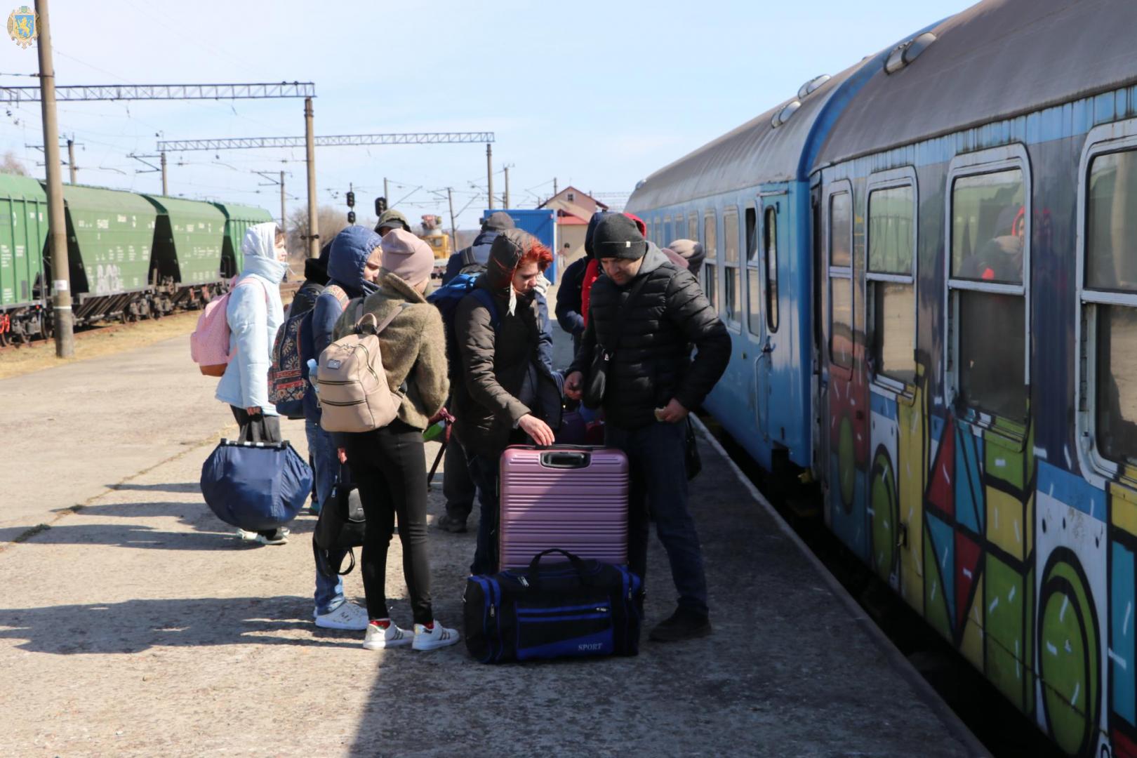 До Мостиськ курсують гуманітарні потяги з Чехії